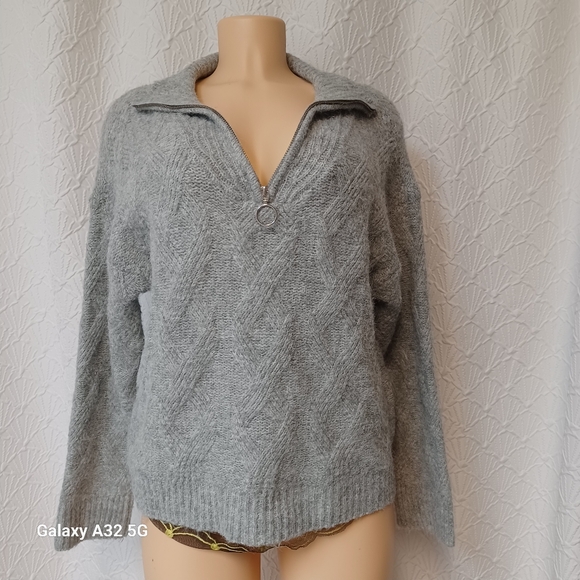 BKE Women Size M Heather Gray Women's Turtleneck Sweater - Picture 1 of 13